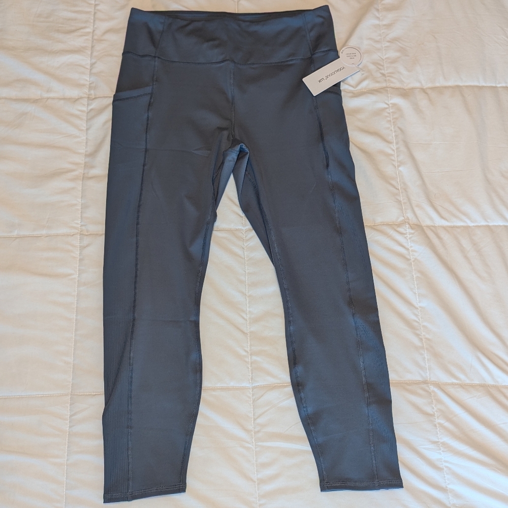 Fabletics High-Waisted Capri